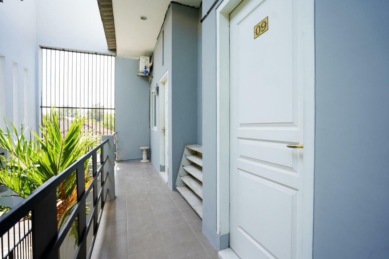 Oyo 1316 Mentari Family Homestay Probolinggo Eksteriør billede
