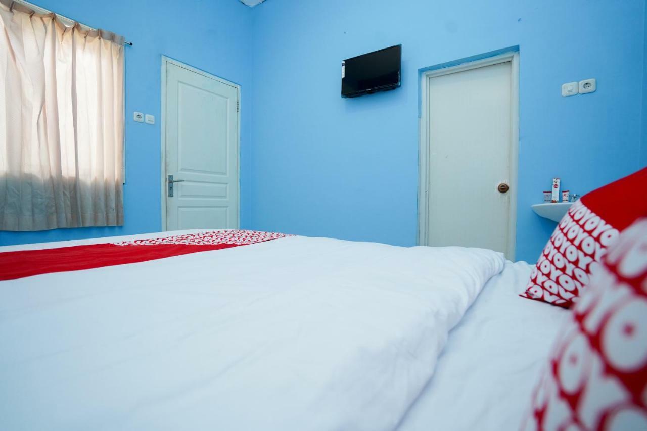 Oyo 1316 Mentari Family Homestay Probolinggo Eksteriør billede