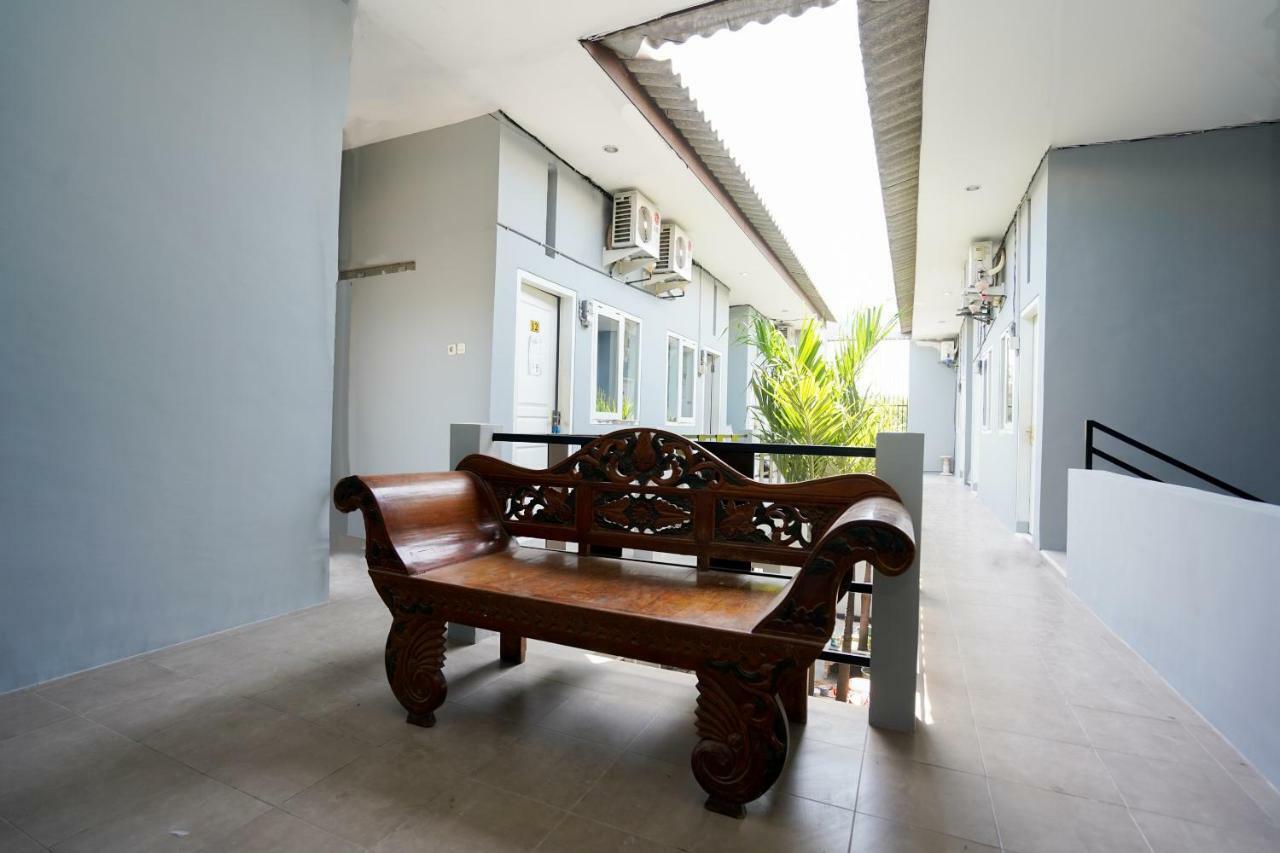 Oyo 1316 Mentari Family Homestay Probolinggo Eksteriør billede